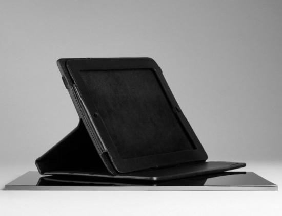 Image burberry ipad case 2 550x423   Burberry iPad leather case