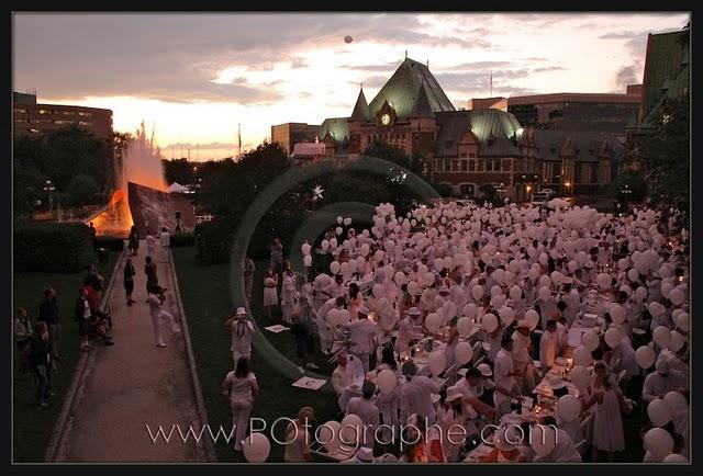 Diner en blanc, diner magique! Diner en blanc, diner magique!