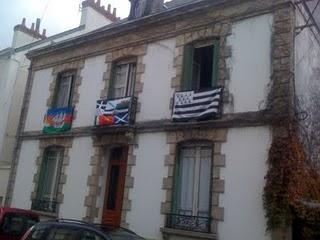 Festival Interceltique 2011 : drapeaux et pavoisements Festival Interceltique 2011 : drapeaux et pavoisements