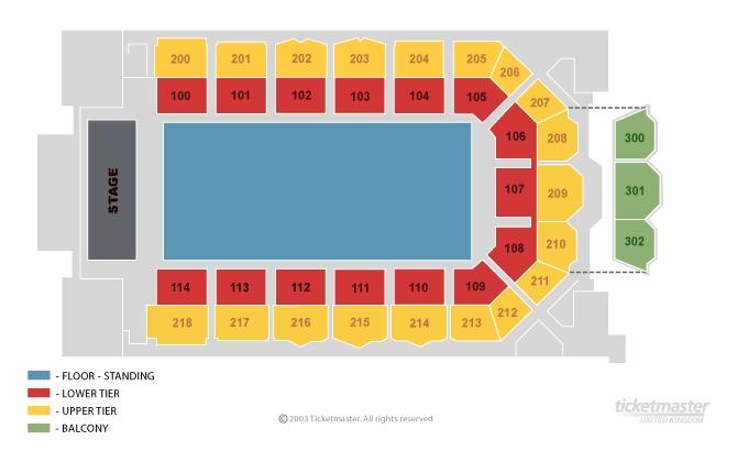 nouvelle-disposition-scene-femme-fatale-tour Nouvelle scène du Femme Fatale Tour