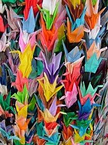 paper-cranes_2905598.jpg