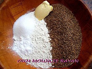 BEIGNETS CROUSTILLANTS AUX GRAINS DE CESAME (BLIGHETTES) BEIGNETS CROUSTILLANTS AUX GRAINS DE CESAME (BLIGHETTES)