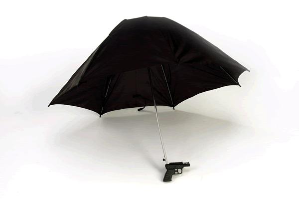 Squirt Umbrella Parapluie et pistolet à eau ?