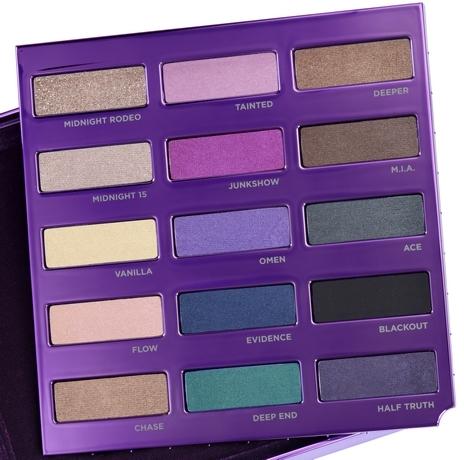 La 15 Year Anniversary Eyeshadow Urban Decay disponible sur Sephora 15yearshadowtin_alt4.jpg