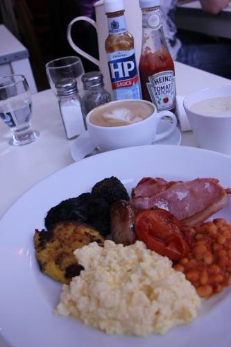 ♥ English breakfast at Albion, London ♥ londres,london,english breakfast,albion,albion caffe,albion shoreditch,http:melaniecrete.tumblr.com,shoreditch house,london trip