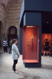 Une exposition tranchante et piquante au musée de Cluny