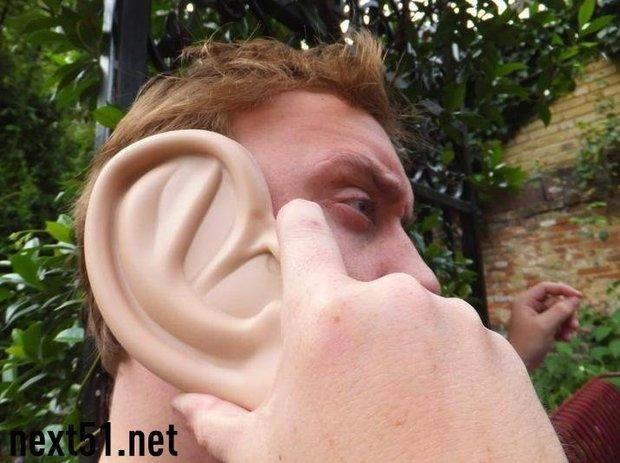Prêter l'oreille à cet étui pour iPhone... Prêter l'oreille à cet étui pour iPhone...