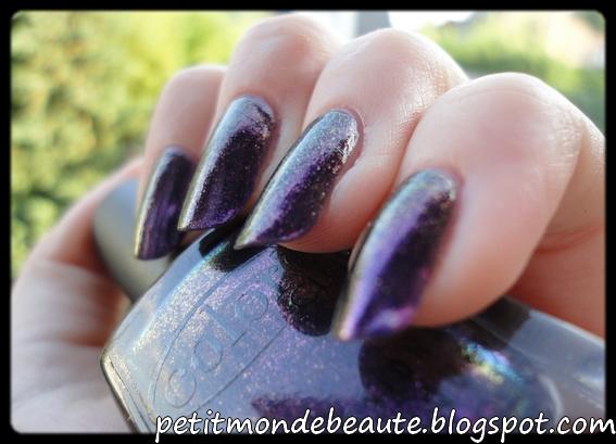Alias de Color Club : le vernis à mille facettes Alias de Color Club : le vernis à mille facettes