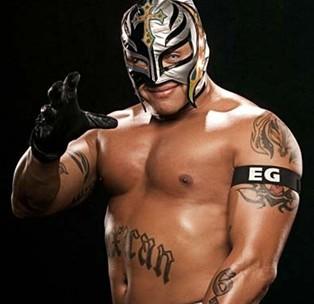 Rey Mysterio Rey Mysterio récupère après son opération du genou