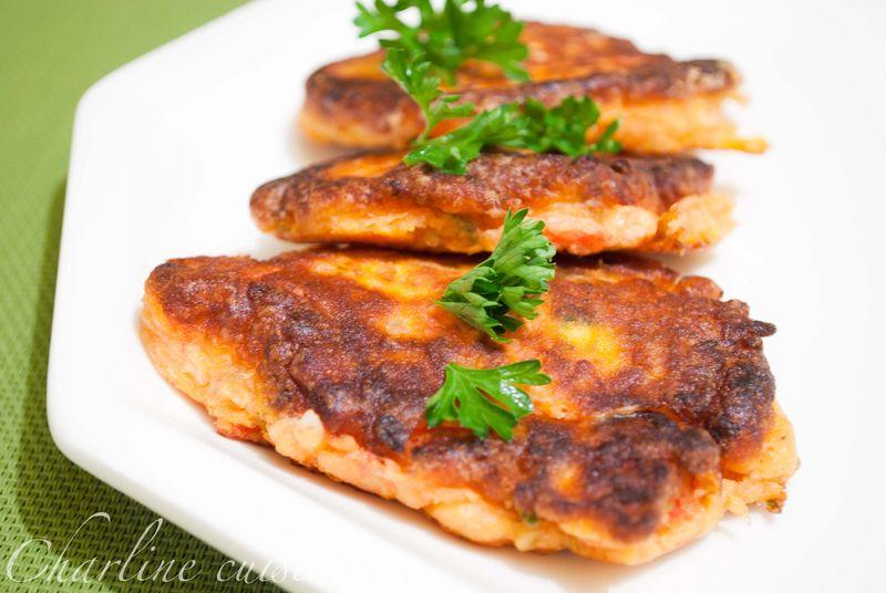 Tomatokeftedes, les petites galettes de tomates grecques Tomatokeftedes
