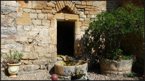 Peyre fontaine Le bien nommé Peyre