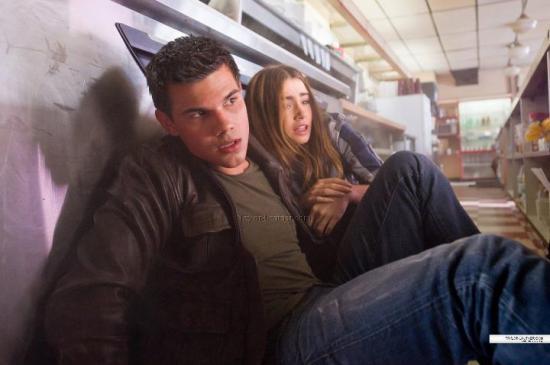 Images de Taylor Lautner dans le film Identité secrète