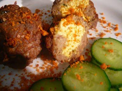 Boulettes farcies au chutney de noix de cajou et au paneer – Meatballs stuffed with cashewnut chutney and paneer