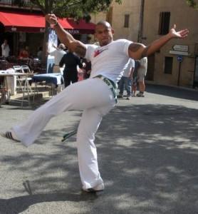 028.1283777350.thumbnail Reprise des cours de capoeira