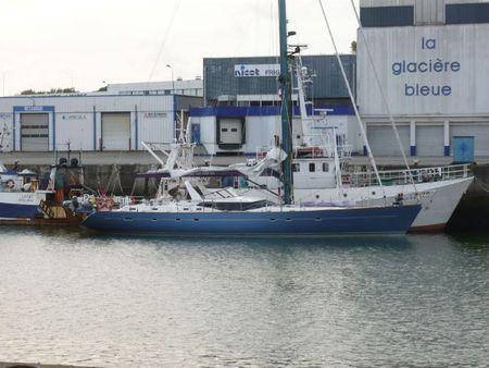La Cornouaille base avancée du Royaume-uni ? Bare-necessities
