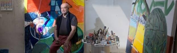 Hervé Télémaque dans son atelier de Villejuif. Hervé Télémaque dans son atelier de Villejuif.