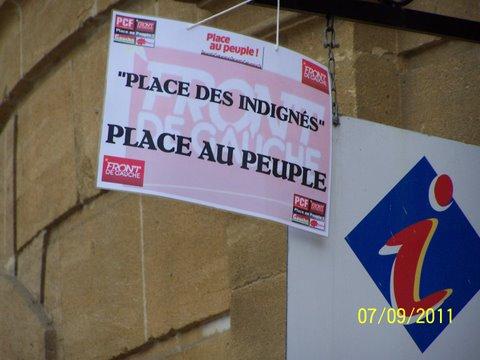 FdeG L L V Rassemblement 07.09.11 002 Mercredi 7 Septembre 2011, Le Comité Local du Front de Gauche du Bassin de Longwy-Longuyon-Villerupt rebaptise la « Place DARCHE » de Longwy-Haut en « Place des Indignés et Place au Peuple »