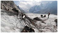 Le glacier du Mont Blanc nettoyé par Lafuma et ses partenaires
