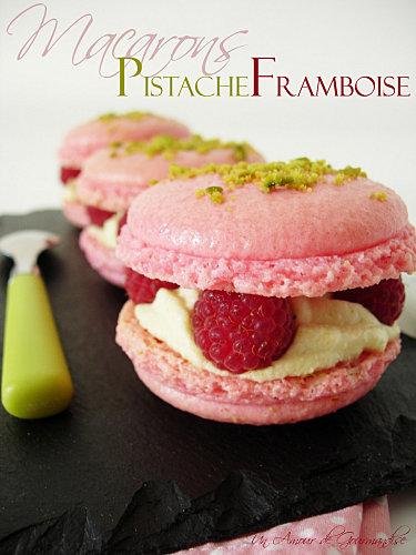macaron-pistache-framboise2.jpg