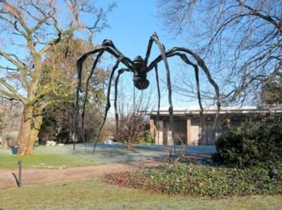 Bourgeois Louise_Maman Louise Bourgeois à Bâle à la Fondation Beyeler