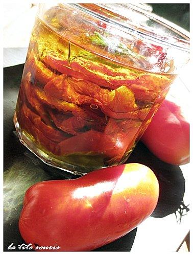 tomates-sechees-et--consfite-a-l-huile-d-olive.jpg