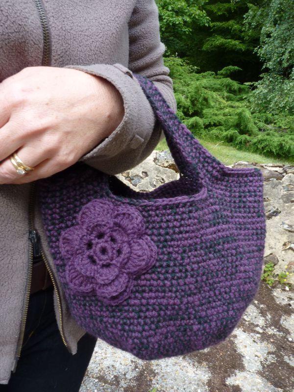 Petit sac crocheté aa