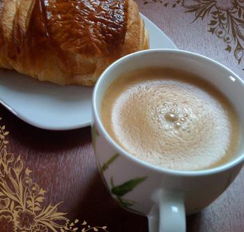 cafe café pain chocolat matin