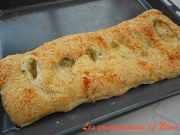 Fougasse à la mozzarella fougasse-mozz--3-.JPG