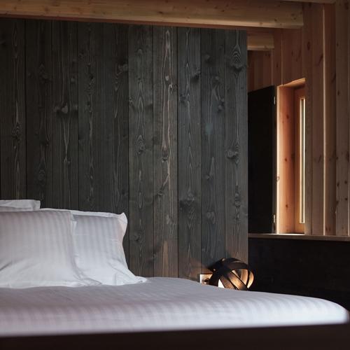 La-Grenouillere-hotel-room-Hoosta-Magazine-paris La-Grenouillere-hotel-room-Hoosta-Magazine-paris