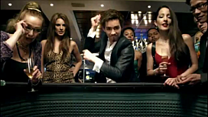 Critiques Séries : Misfits. Saison 3. Episode 0. Vegas Baby. vlcsnap-2011-09-15-23h13m17s55.png