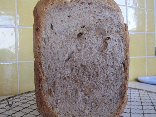 pain au seigle,noix et figues IMG 0237