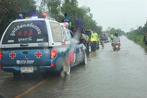 18 septembre 2011: Udonthani, innondations à Nong Sam Rong. DSCF0085 (Small)