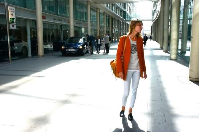 Place du marché saint Honoré Image and video hosting by TinyPic