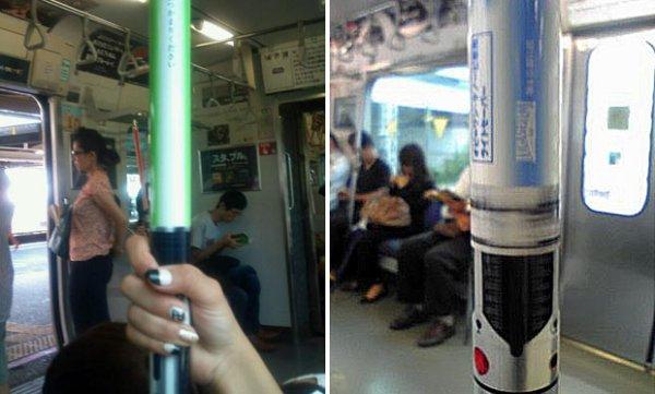 Star wars Lightsabers in Tokyo Des sabres laser dans le métro de Tokyo