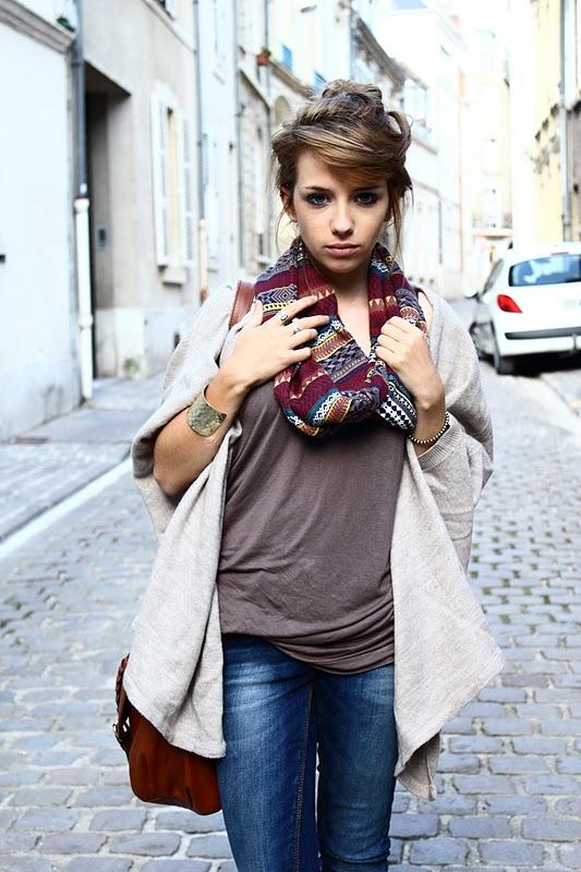 Bonsoir les filles, C'est le week-end ! Mais malheur... Bonsoir les filles, C'est le week-end ! Mais malheur...