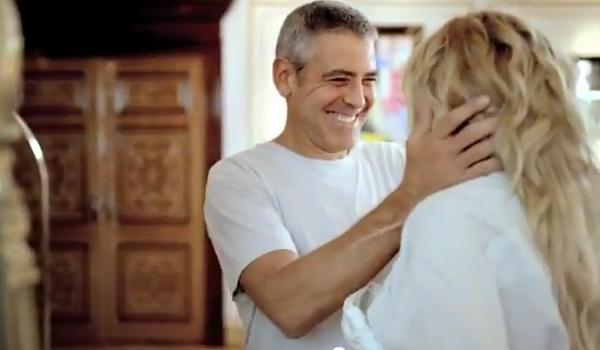 clooney George Clooney dans une pub