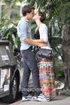Le baiser d'Emma Watson et Johnny Simmons 