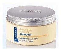 L'HABIT NE FAIT PAS LE MOINE L'HABIT NE FAIT PAS LE MOINE