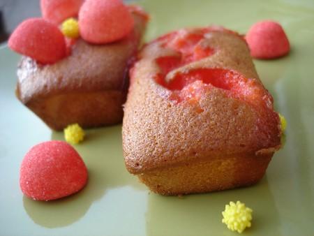 Mini cakes aux fraises Tagada DSC06212