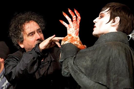 Photo : Tim Burton et Johnny Depp sur le tournage de Dark Shadows