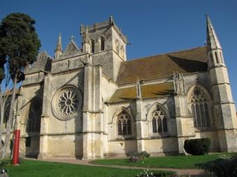 Passé l’estuaire 110928 Passé estuaire (église).jpg
