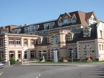 Passé l’estuaire 110928 Passé estuaire (usine).jpg