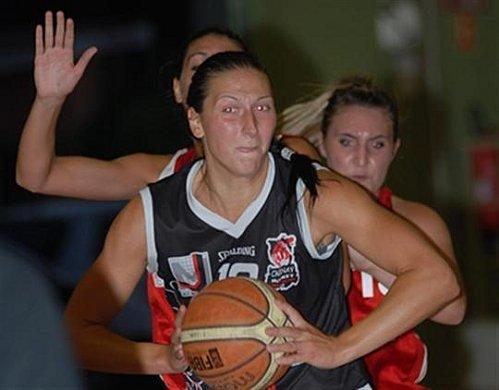 NF1 Poule B: La Journée 3 du 01/10/2011 Dasa-RAJECKA--Charnay-.JPG