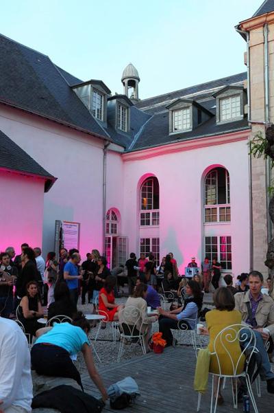 Cafe-A-jardin-terrasse-hoosta-magazine-paris