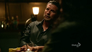 Critiques Séries : Hawaii Five-O. Saison 2. Episode 3. vlcsnap-2011-10-04-16h37m03s246.png