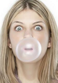 Le chewing-gum réduit les envies de grignoter