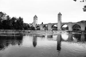 Pont Valentré noir & blanc