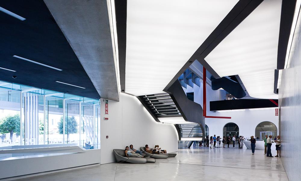 Maxxi Rome intérieur 2011 BD_b-rob (3) Maxxi Rome intérieur 2011 BD b rob 03 3 Maxxi couleur