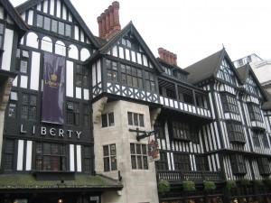 Un week end shopping a Londres Part 1 : le centre Liberty department store London 300x225 Un week end shopping a Londres Part 1 : le centre