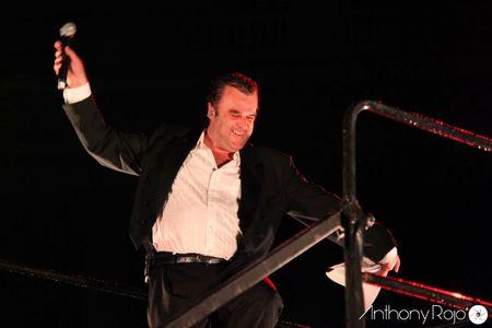 Reportage Photos - Pippo Delbono enflamme les facades de la place de la Comédie pour Evento ! IMG_1639